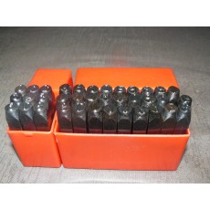36 - delige slagletter en cijferset 8 mm